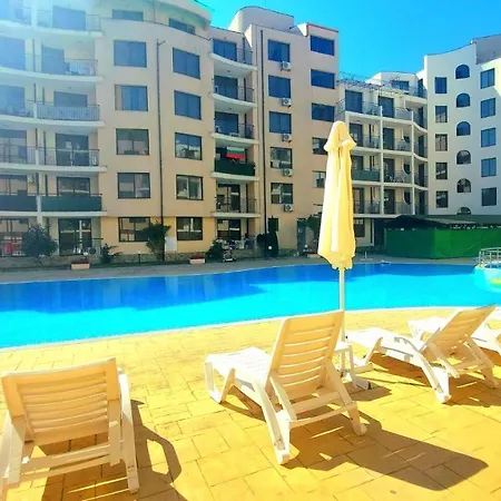 Apartment Menada Avalon *